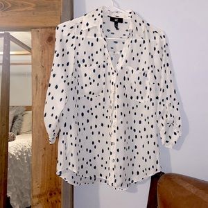 Cute modern business shirt.